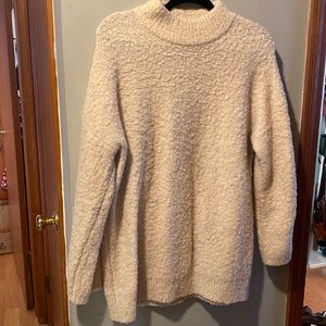 Universal Thread/Target Turtleneck Sweater Size Medium
